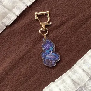 Lynette's Hat Keychain - Burucheri